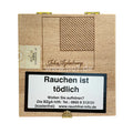 Holzkiste mit Gravur und Aufdruck für John Aylesbury Aromatic Sumatra Zigarren mit Warnhinweis zum Rauchen